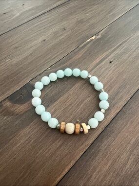 Light Aqua Beaded Stretch Bracelet with Wooden Accents
